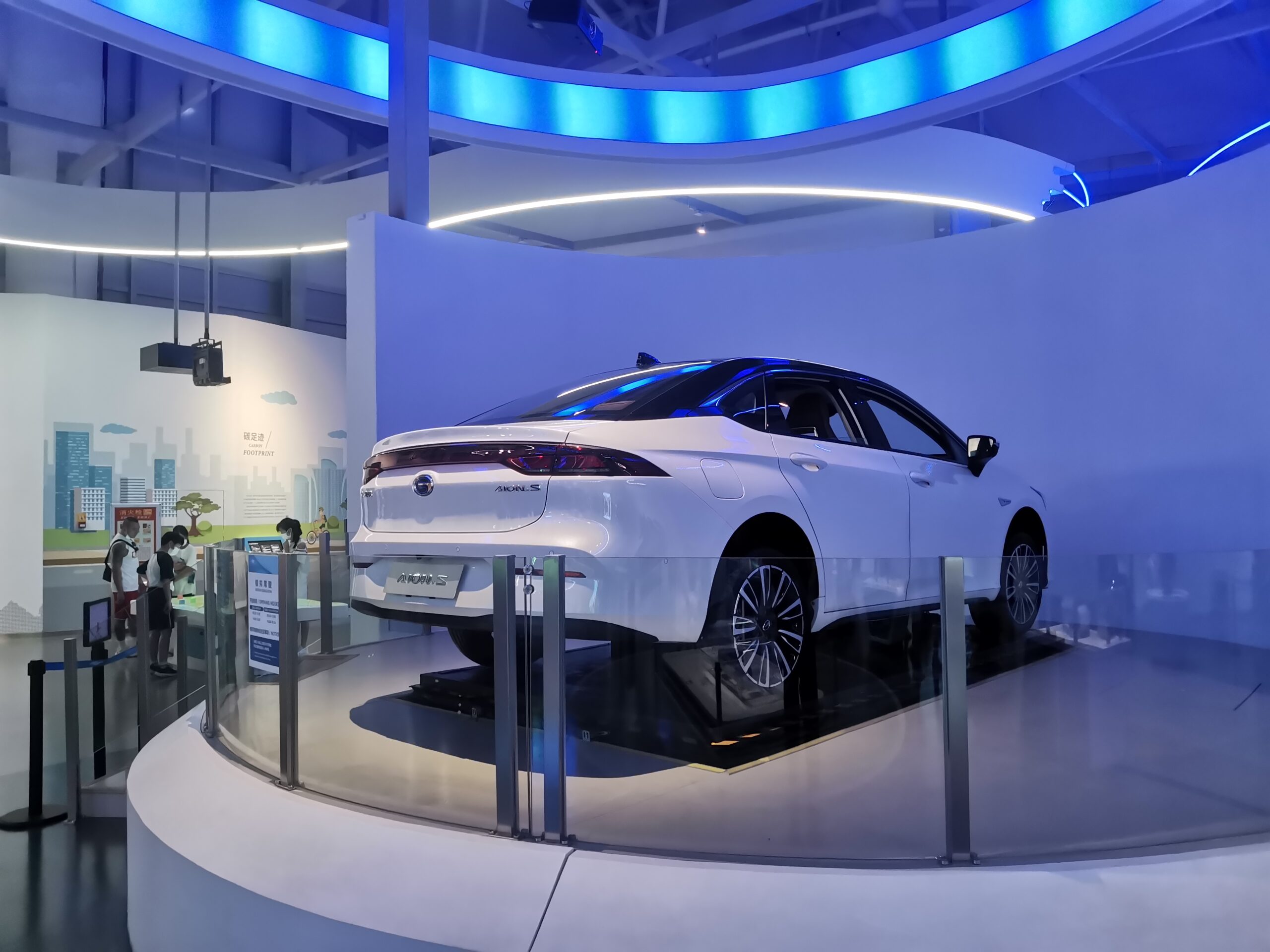廣東科學中心新能源汽車展台2021年實拍