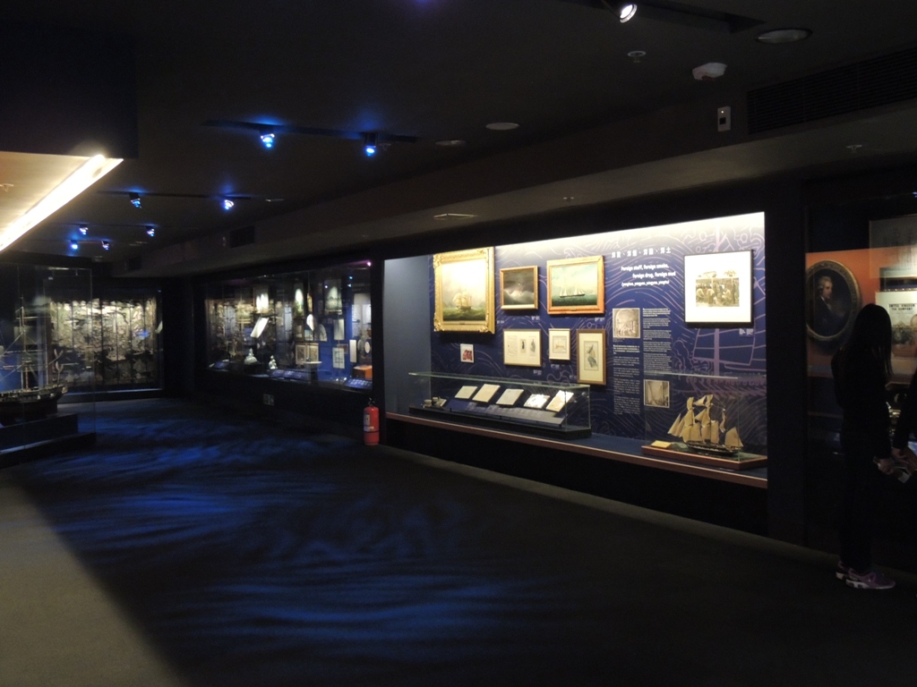 2013年拍攝的香港海事博物館中國貿易展廳歷史資料照，不能證明現時陳設