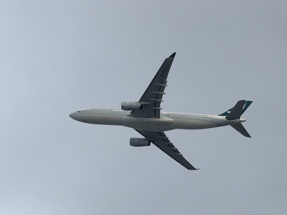 2025年拍攝的國泰航空客機飛行資料照